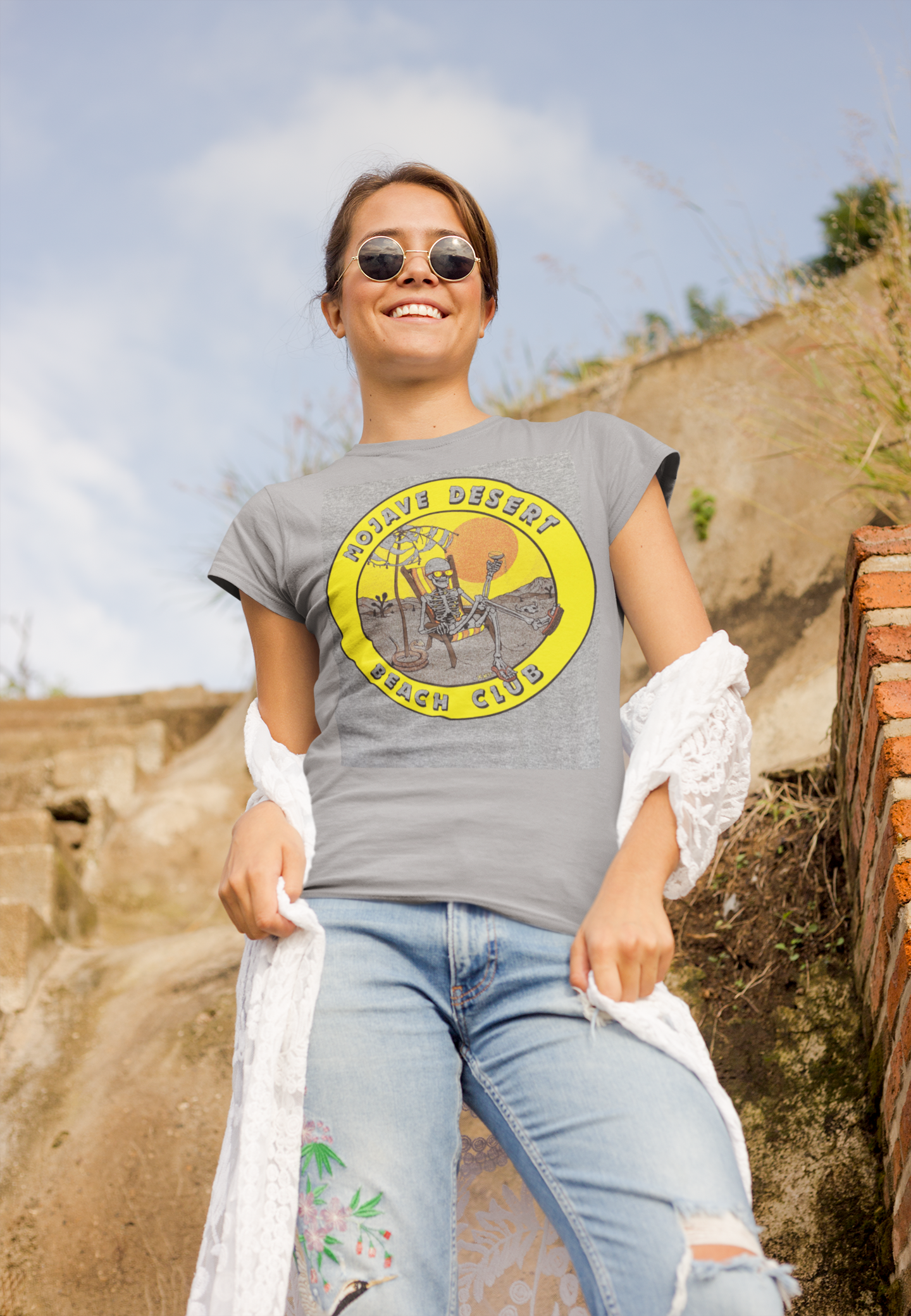 Mojave Desert Beach Club Vintage Gray Ladies Tee